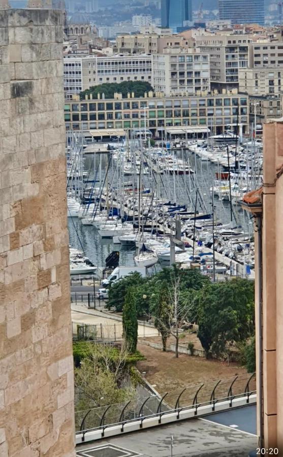 Appartement Luxe Calme Et Volupté Avec Vue Panoramique Sur Le Vieux Port